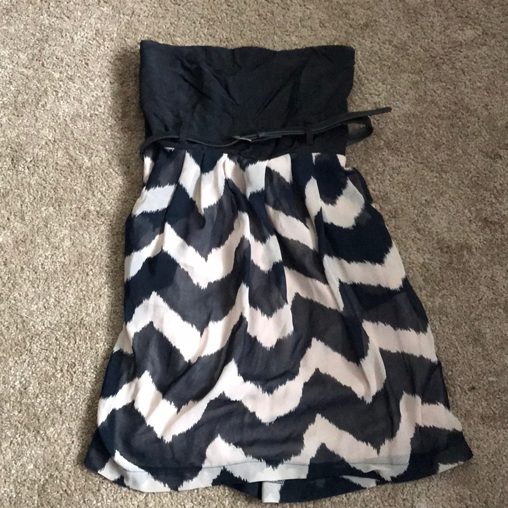 Strapless dress